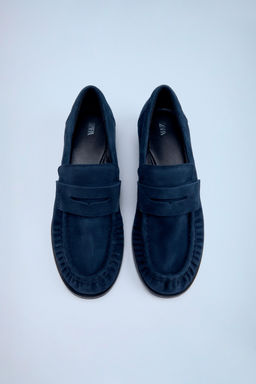 RUCHED SPLIT SUEDE LOAFERS - Zara фото 3