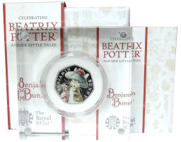 50 пенсов 2017 года Великобритания 150 лет со дня рождения Беатрис Поттер Бенджамин Банни (в коробке)