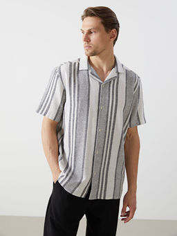 Regular Fit K?sa Kollu ?izgili Erkek G?mlek