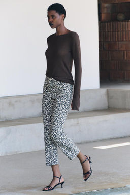 ZW COLLECTION BOOTCUT CROPPED HIGH-WAIST ANIMAL PRINT JEANS - Zara фото 4