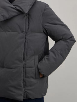 Куртка стеганая с объемным воротником / Zarina  фото 7