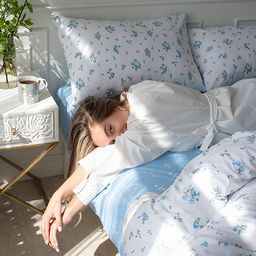 КПБ 2,0 спальный (с простыней на резинке 160х200х25, 2 наволочки 50х70), Подснежники (серо-зеленый) ВБ Пододеяльник на молнии 177х217; простыня на резинке 160х200х25, наволочка 50х70 - 2шт. 2,0 спальный с простыней на резинке 160х200х25 - Традиция фото 10