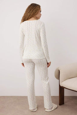 Beyaz Cicekli Dantel Detayl? Fitilli/Pointel Orme Pijama Tak?m? THMAW26PT00165 - Trendyolmilla фото 5