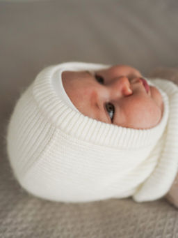 Шлем вязаный из ангоры Молоко 0+ - Bungly фото 2
