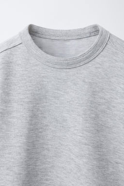 CAMISETA LISA INTERLOCK / Gris vigor? - Zara фото 5