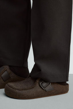 BUCKLED CLOGS - Zara фото 10