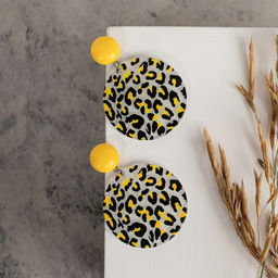 Серьги пластик Танзания круги гепард, цвет чёрно-жёлтый, d=4