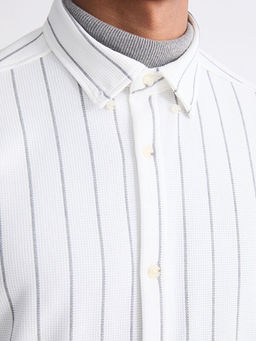 Slim Fit ?izgili Erkek G?mlek