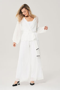 Костюм Anastasia 1063.1 молочный