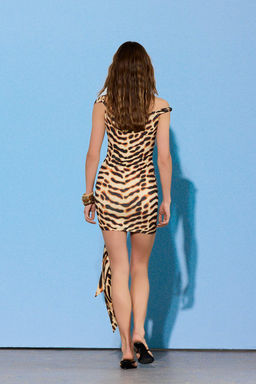 Limited Edition K?rm?z? Baglama Detayl? Sandy Mini Party Elbise TPRSS26EL00114 - Trendyolmilla фото 7