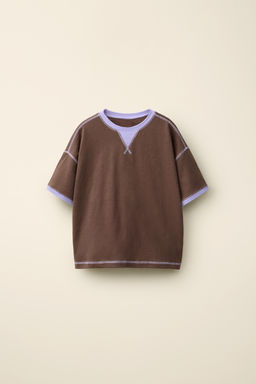 CAMISETA PESPUNTES CONTRASTE CREATED BY CARAMEL LONDON X ZARA / Morado