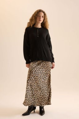 Straight Fit Normal Bel Leopar Desenli Saten Maxi Etek