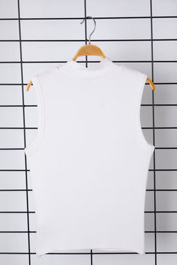 Trendyolmilla Siyah Yumusak Kumasl? Fitted/Vucuda Oturan Dik yaka Kolsuz Esnek Orme Bluz TWOSS25BZ00038  фото 8