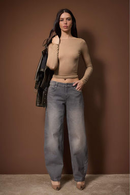 Gri Dusuk Bel Baggy Jeans TWOAW26JE00303