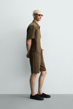 BERMUDA T?CNICA RELAXED FIT / Tabaco