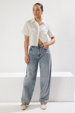 TRENDYOLMILLA Beyaz Brode Kumas K?sa Kol Regular Normal Kal?p Dokuma Crop Gomlek TWOSS25GO00082 фото 3