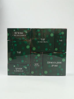 Подарочный набор новогодний «С новым годом»: чай весовой чёрный/зелёный, чай в пакетиках, печенье, кофе, арахис, драже