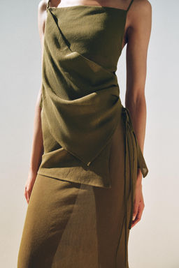 SEMI-SHEER TEXTURED ASYMMETRIC TOP - Zara фото 13