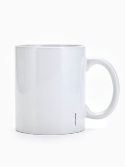 Кружка керамическая с сублимацией «Рядом с Юлей», 320 мл