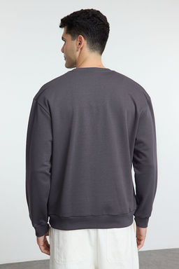 TRENDYOL MAN Yesil Oversize/Genis Kesim Kabartma Yaz? Bask?l? Sweatshirt TMNAW25SW00048 - Trendyolmilla фото 5