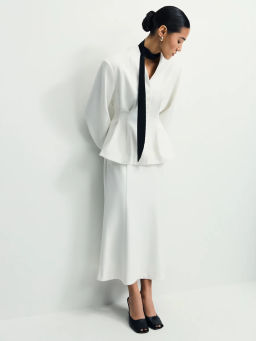 Приталенный жакет с вискозой в составе / Zarina