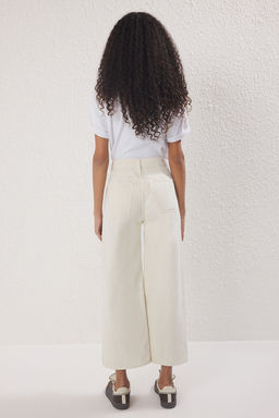 Beyaz Yuksek Bel Nak?s Detayl? Culotte Jeans TWOSS25JE00284 - Trendyolmilla фото 4