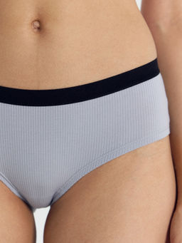 Цена за 2 штуки! Трусы женские шорты в сером цвете лунная скала 412407 - Mark formelle фото 7