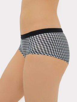 Трусы женские шорты мультипак (3 шт.) белые в черную клеточку черная клеточка на белом 412263-3 - Mark formelle фото 4