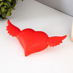 Фигурка светящаяся RISALUX Сердце с крыльями, LED-ночник, красный, 7?14.3?3.8 см