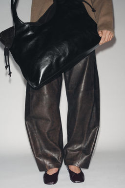 LEATHER BALLET FLATS LIMITED EDITION