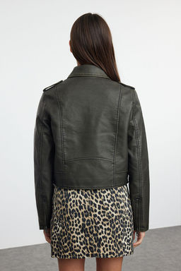 Trendyolmilla Antrasit Eskitme Detayl? Suni Deri Biker Ceket Mont TWOAW24MO00277  фото 5
