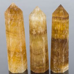 Кристалл из Флюорита