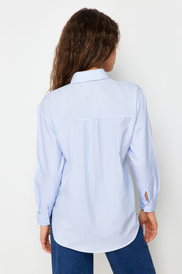 Ac?k Mavi Loose Fit Pamuklu Dokuma Gomlek TWOAW20GO0107