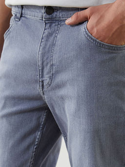 779 Regular Fit Erkek Jean Pantolon