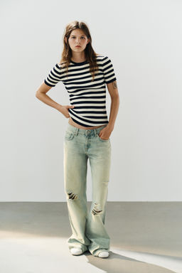 TOP PUNTO RIB RAYAS / Marino / Blanco