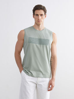 Bisiklet Yaka Bask?l? Erkek Kolsuz Ti??rt