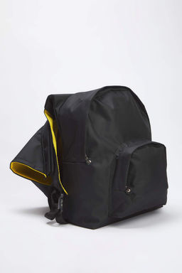 Kapusonlu Unisex Kids Okul Cantas?
TAKAW26OI00001