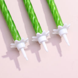 Цена за 2 шт. Свечи в торт «Спираль», 6 см, зелёные, набор 10 шт.