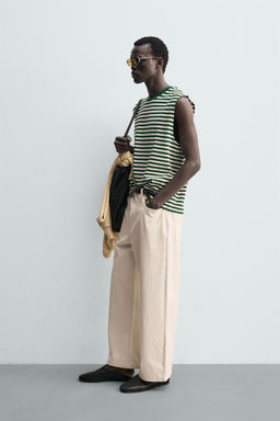 CAMISETA TANK JACQUARD RAYAS / Verde / Crudo