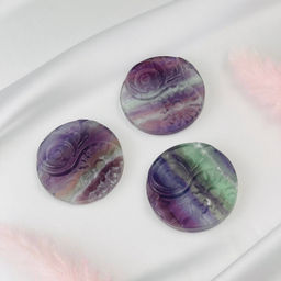 Фигурка резная День-Ночь из Флюорита - Радуга самоцветов фото 2