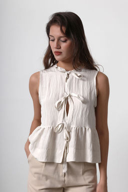 Trendyolmilla Bej Onu Baglama Detayl? Buzgulu Crop Dokuma Bluz TWOSS25BZ00156