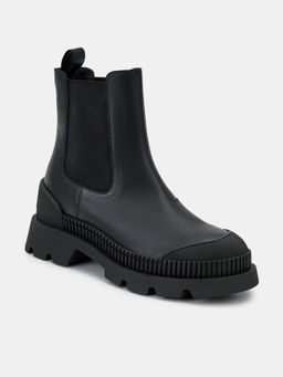 Ботинки женские BECKA Артикул 760201ЧН