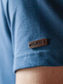 Футболка-поло из фактурного трикотажа - Vilatte фото 3