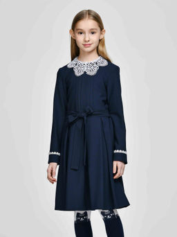 Платье с длинными рукавами