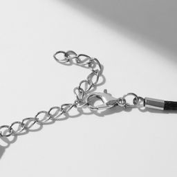 Кулон для фото на шнурке «Овал» с цветами, цвет золото на чёрном шнурке, 45 см