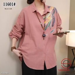 Рубашка женская с принтом перья