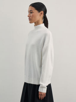 Базовый джемпер с воротником стойкой / Zarina  фото 4