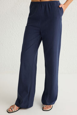 Lacivert Fiyonklu Keten Gorunumlu Bluz Ve Wide Leg Pantolon Dokuma Alt-Ust Tak?m TWOSS25AU00034