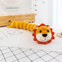 Мягкая игрушка Лев батон длинный гусеница 110 см - Storyland фото 3