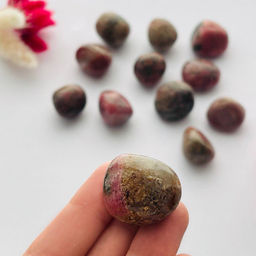 Галтовка Родонита - Радуга самоцветов фото 2